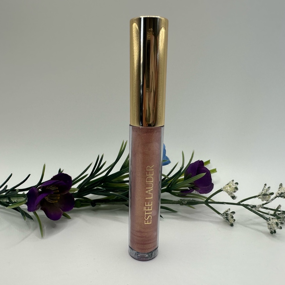 Estee Lauder Limited Edition High Shine Lip Gloss in Decadent Peach ~ New